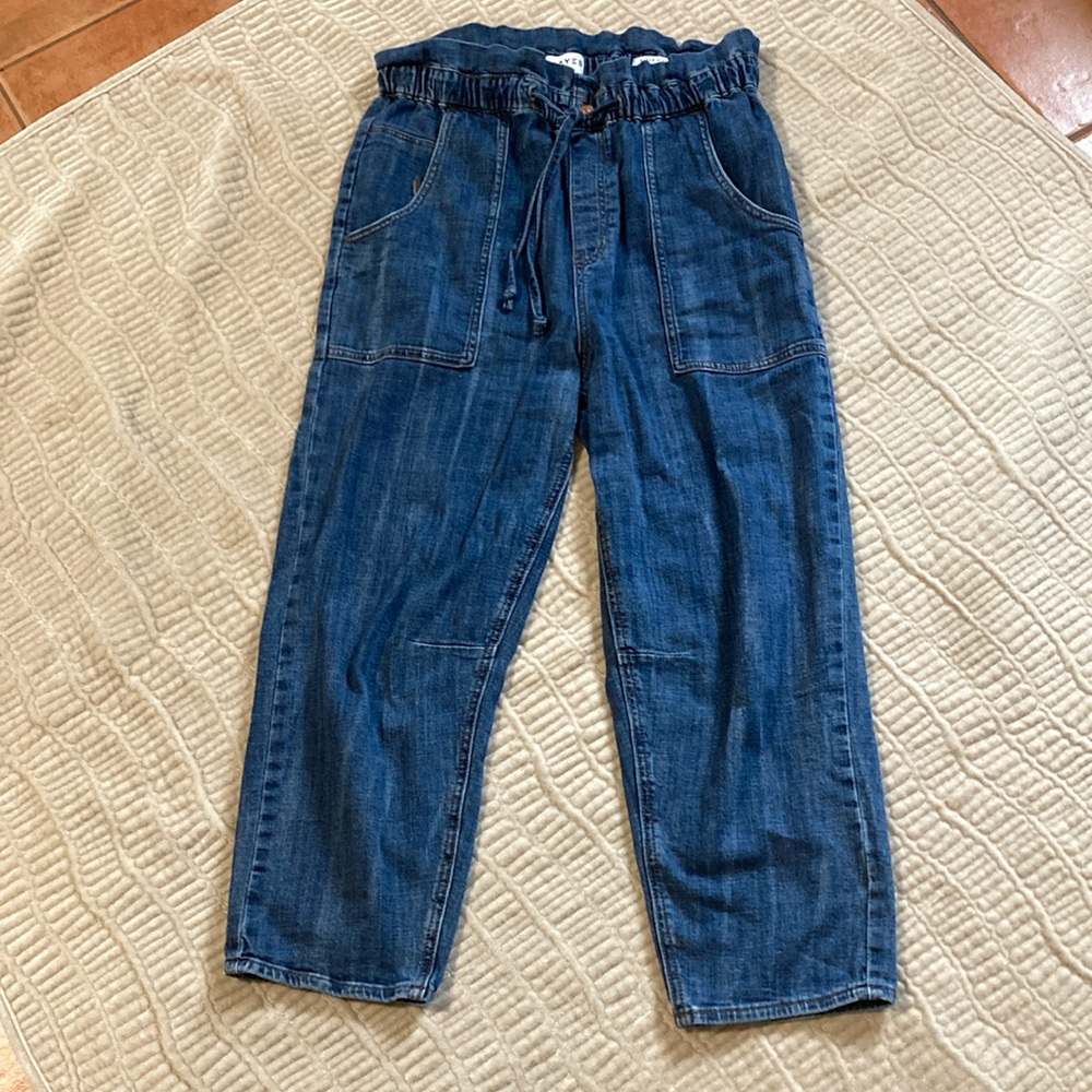 FRAYED paper bag waist, size 29 Blue Jeans